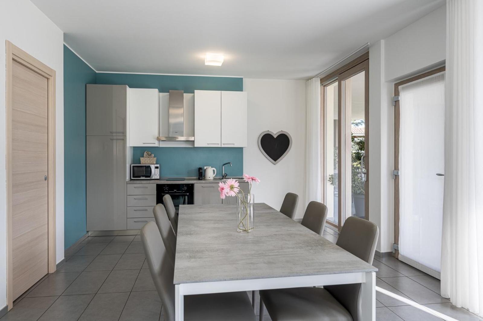 Bellagio Village- 4 Apartments By The Lake - Seasonal Warm Pool And Sauna Oliveto Lario Exterior photo
